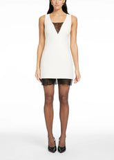 Miniabito bianco senza maniche con dettagli in pizzo nero TR6210M057IVORY TOCCIN