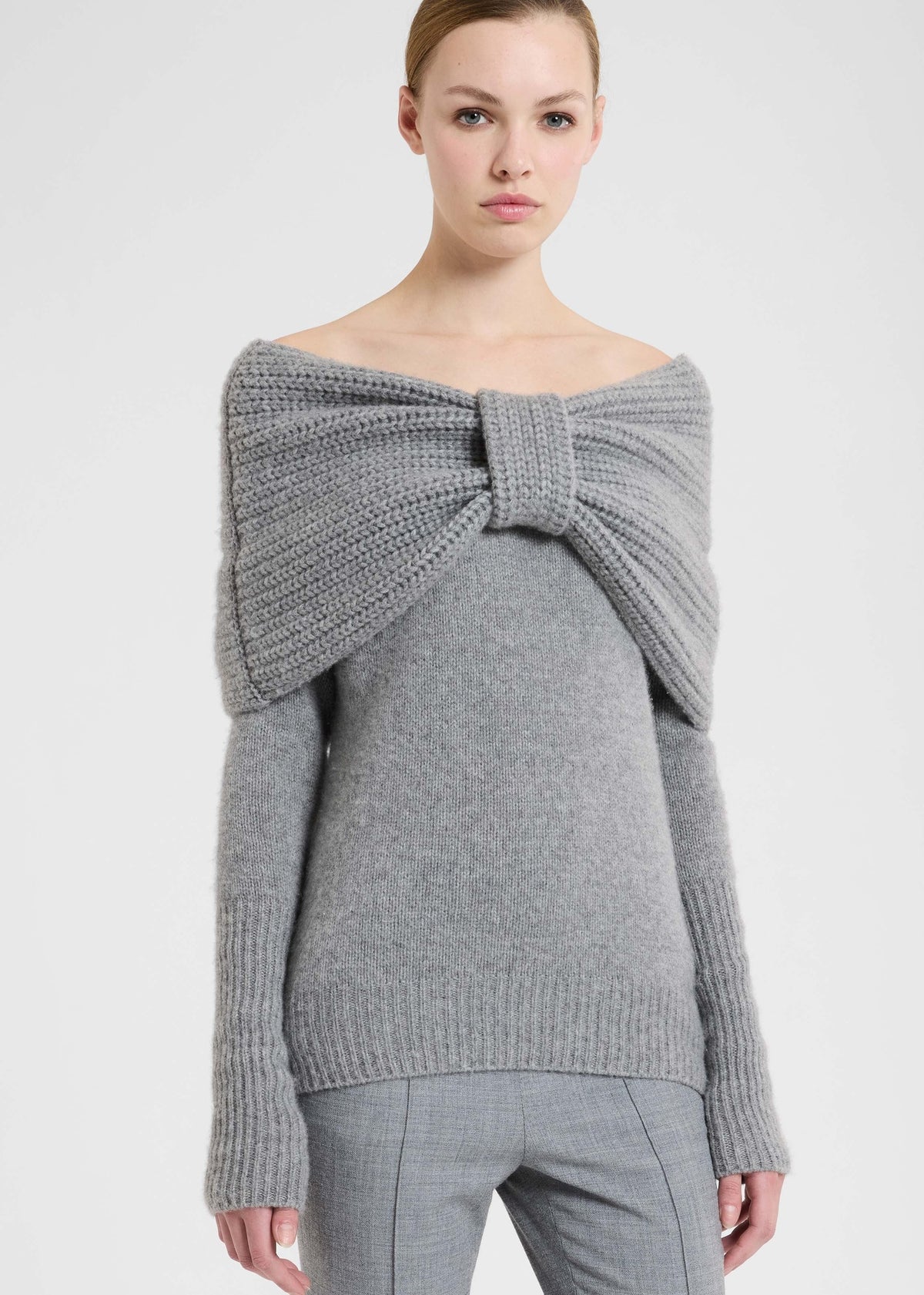 Ermanno Scervino Maglia in Cashmere Con Fiocco Frontale Grigio