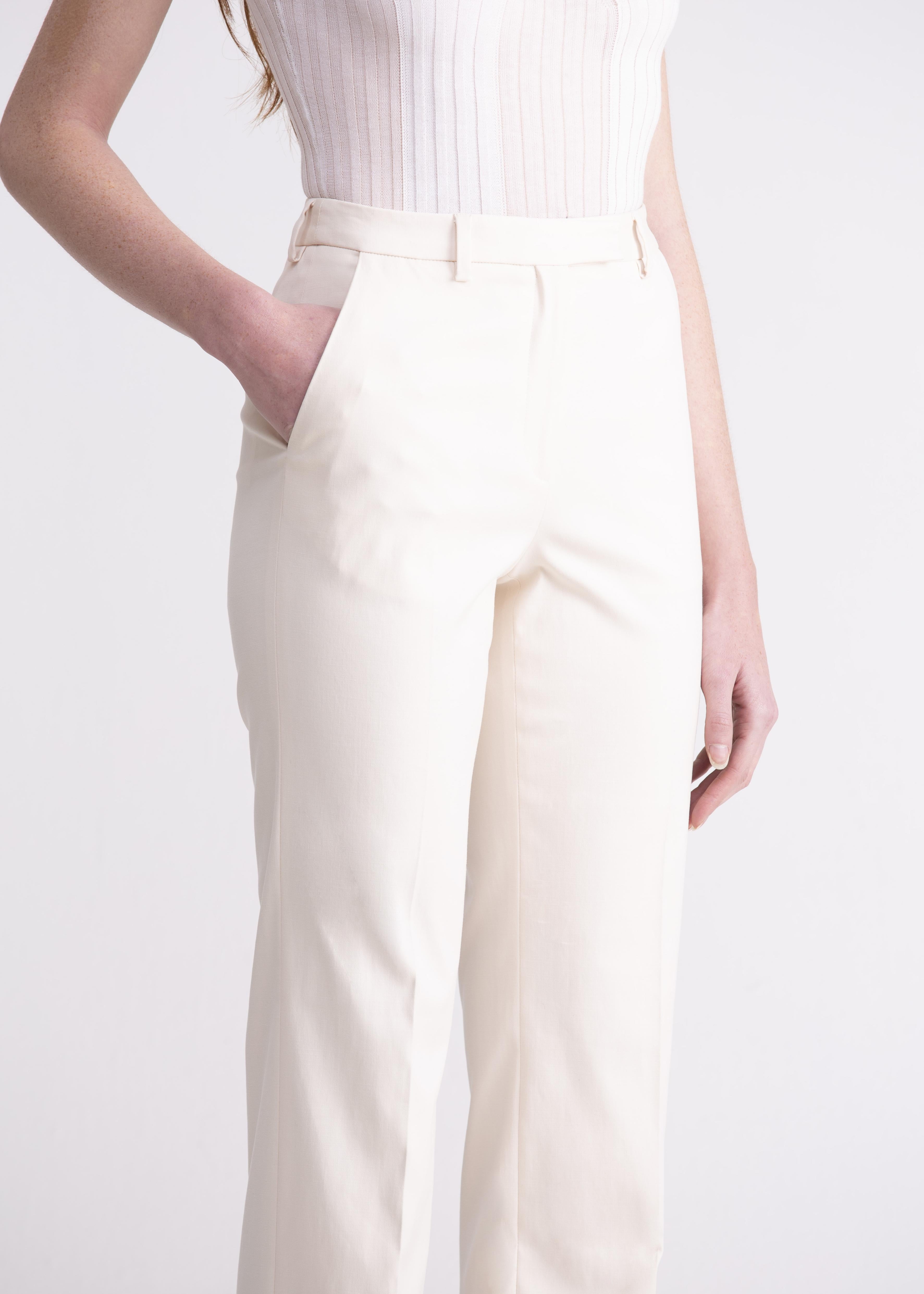 Pantaloni dritti panna con cinturino, passanti e tasche PN01ROA1013200 GENTE