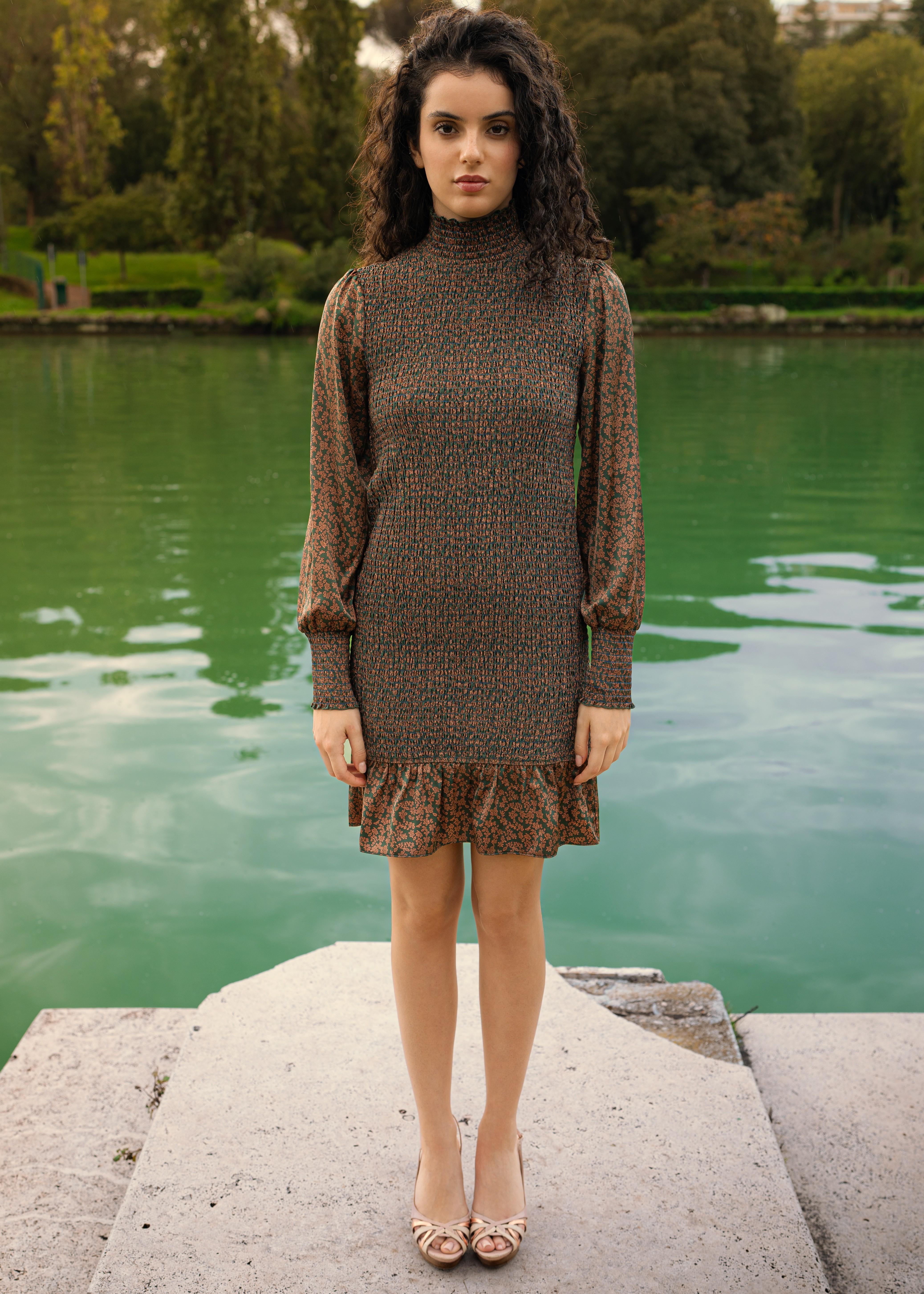 Abito mini aderente in tessuto elasticizzato A25FWAB06 AMOSA