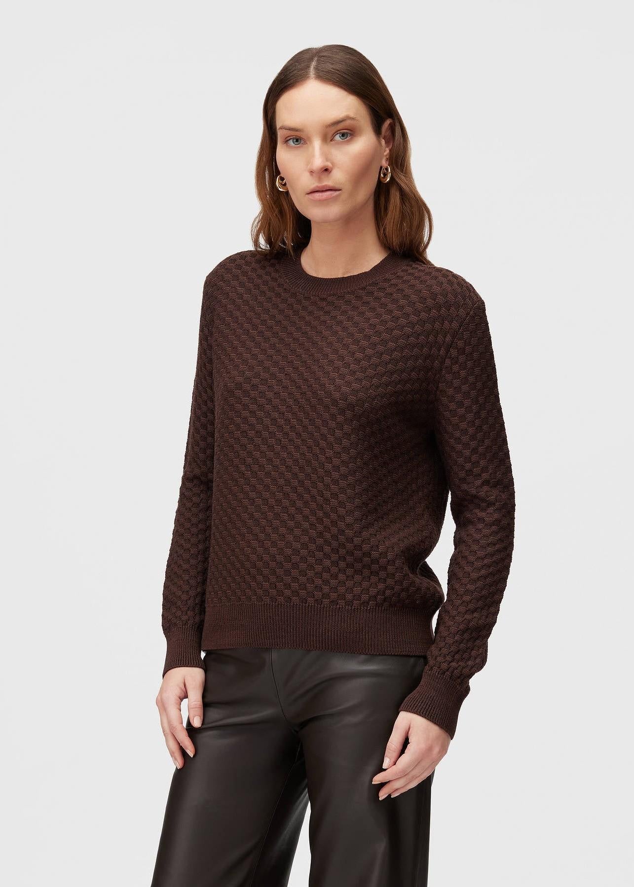 Maglione girocollo in jacuqard con motivo damier in lana e seta color cioccolato 02WKNTO116SJ01CHO052 RETORI