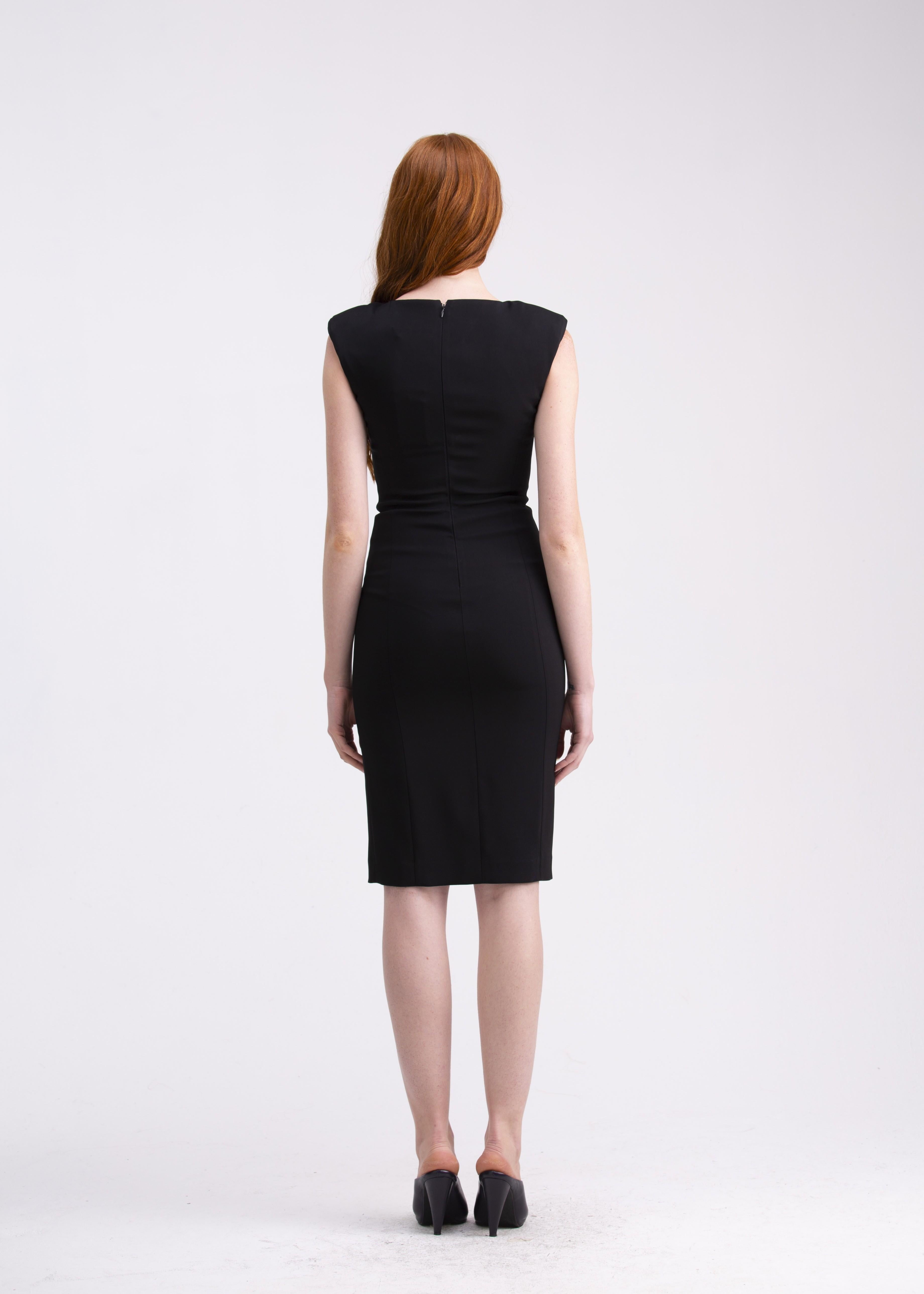 Abito aderente nero con spalline e scollo rotondo AB04-33ROA1033999 GENTE