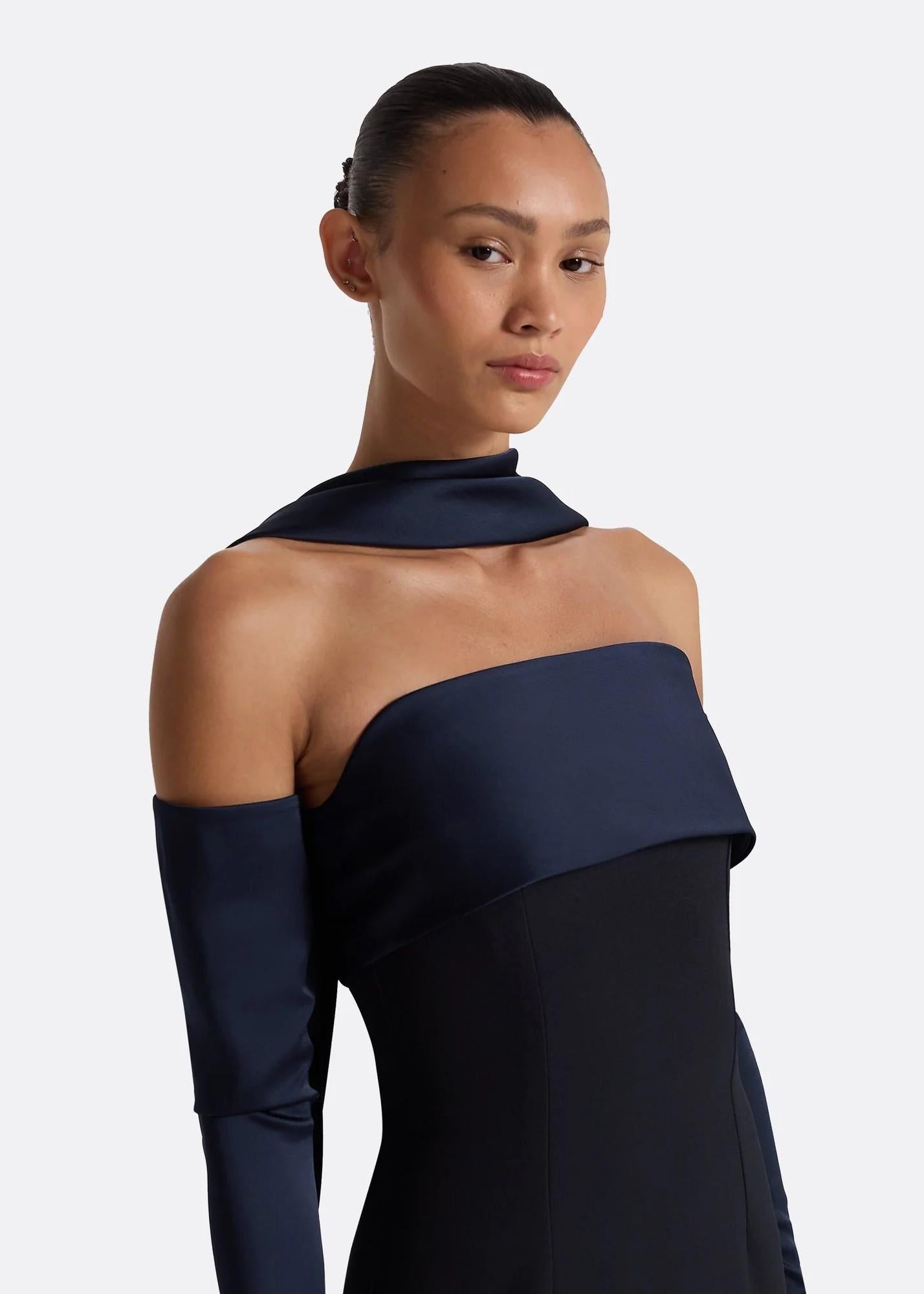 Abito lungo in crepe con gonna a sirena, guanti e dettaglio a sciarpa DL907.1GL082.3HC119 SAFIYAA