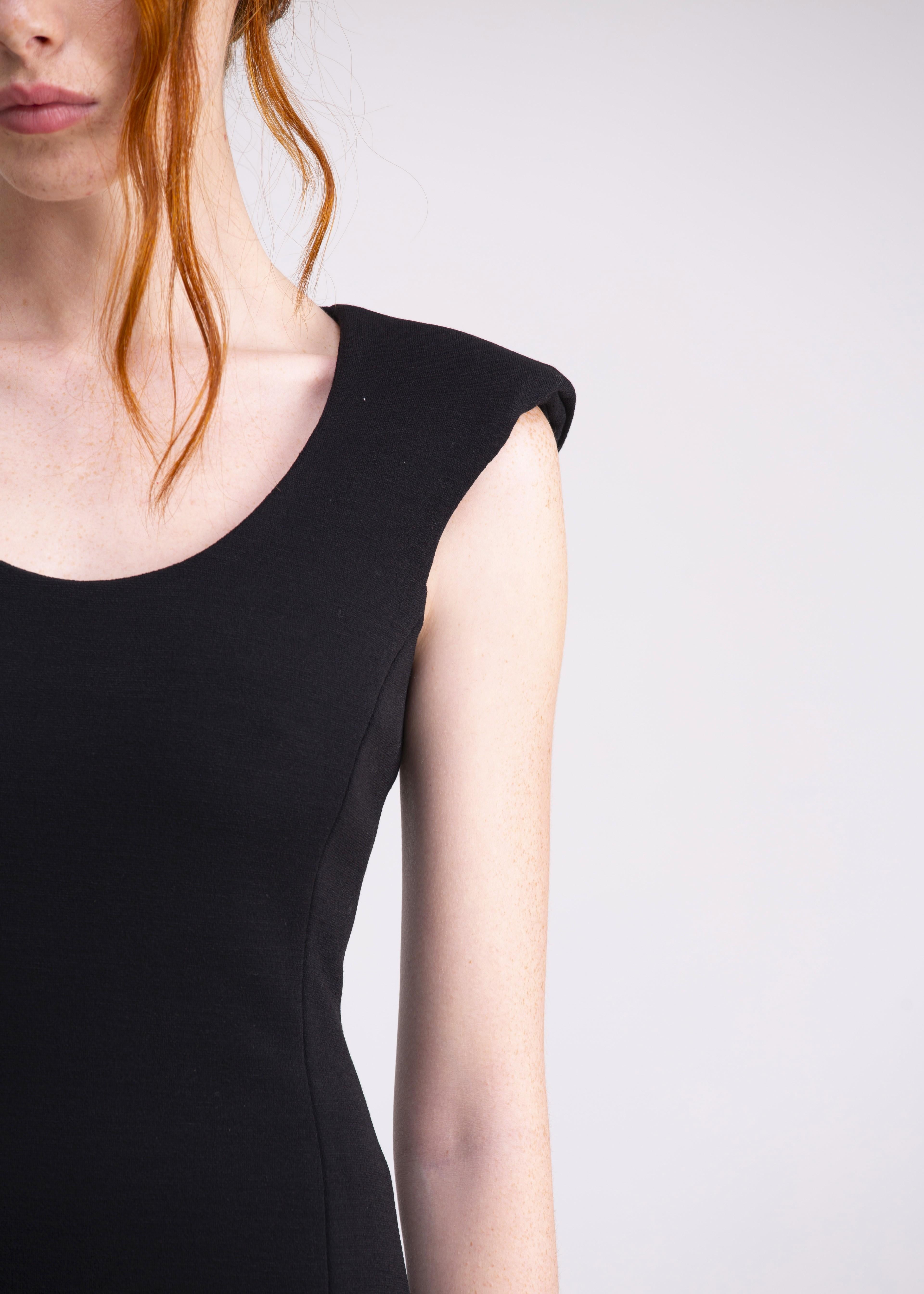 Abito aderente nero con spalline e scollo rotondo AB04ROA1028999 GENTE