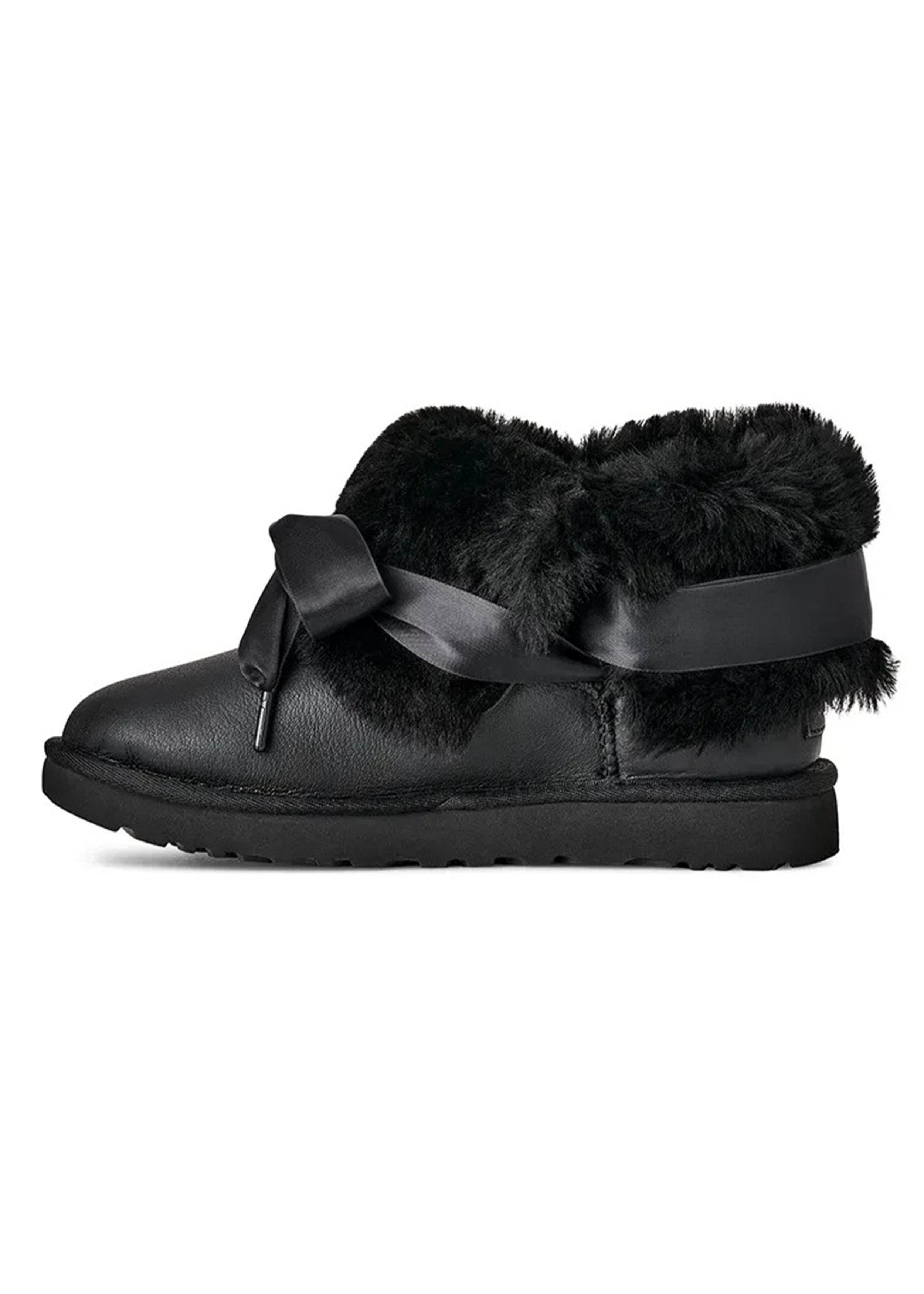 Sstivali Ugg Classic Bailey Tie Leather neri 1176090BLK UGG