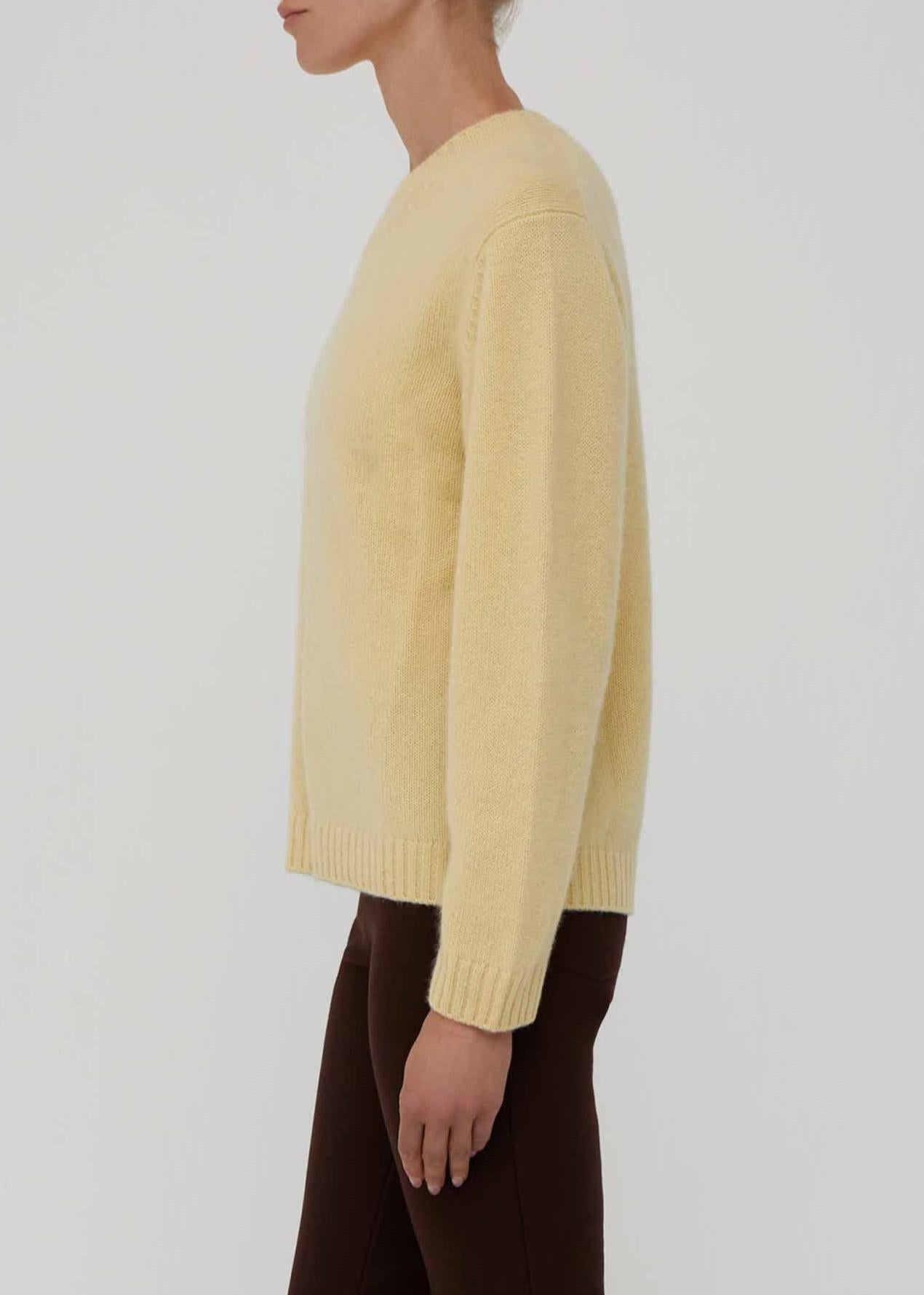 Maglione in cashmere giallo modello over AM41YUZU AMIYA