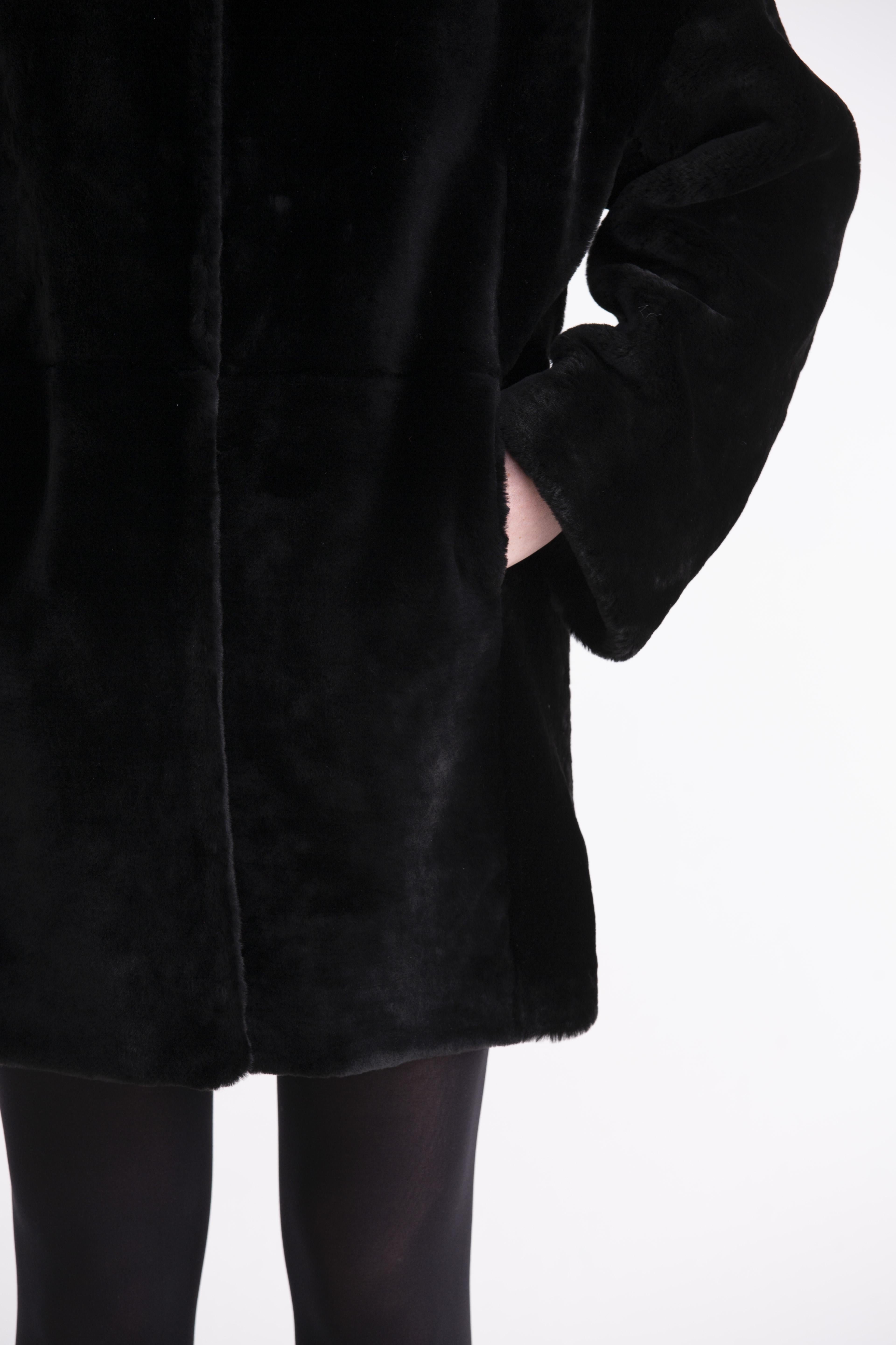 Caban girocollo in Castor merino nero CP02NERO GENTE