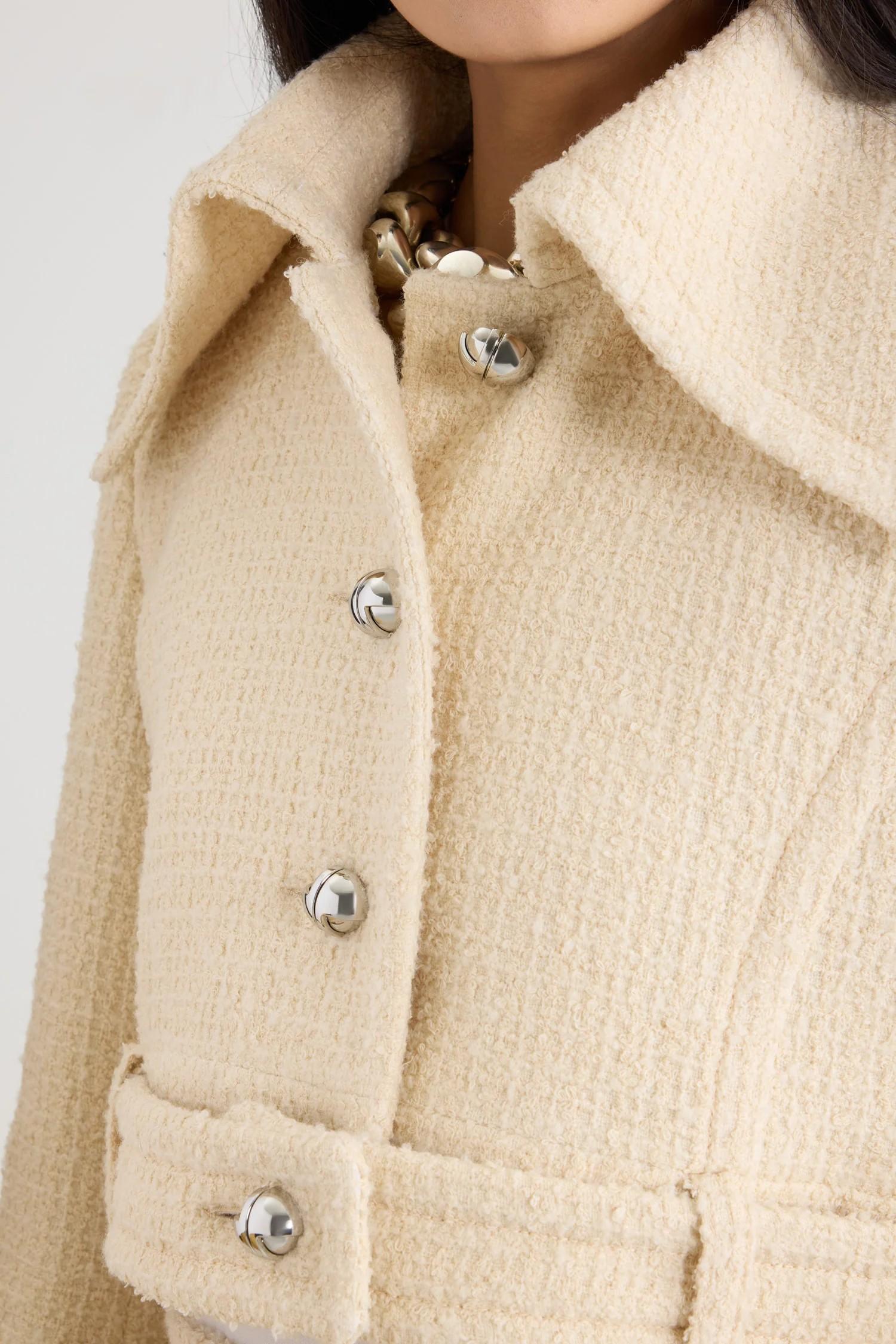 Giacca corta panna con cintura in tweed di misto lana sostenibile JA0630223097C PATOU