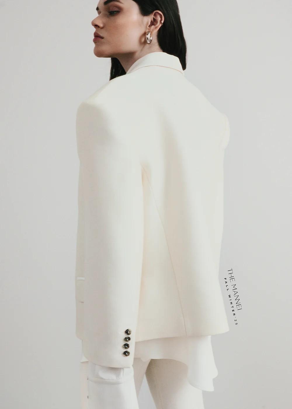 Blazer Sartoriale Oversize Panna AW25085ECRU THE MANNEI