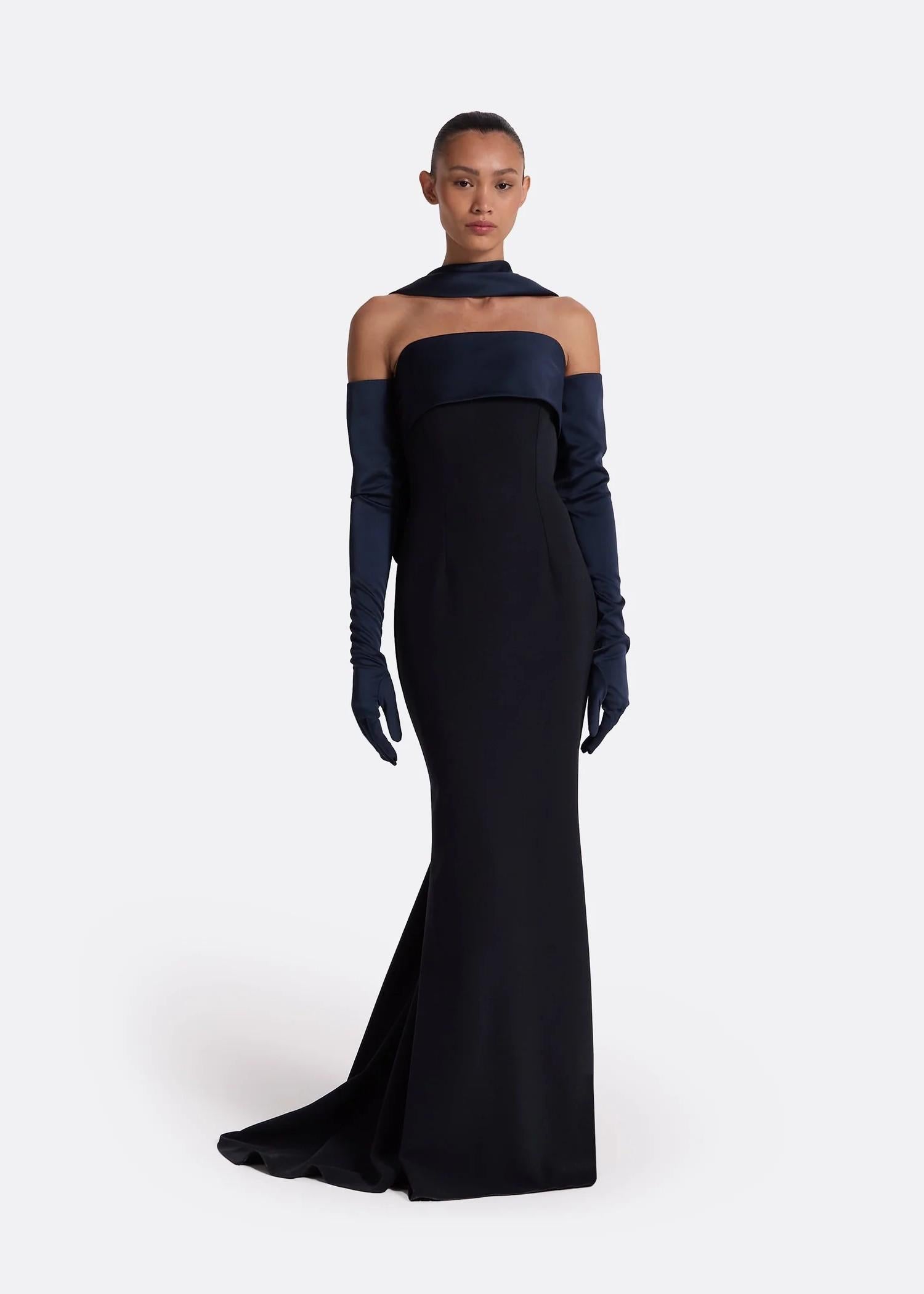 Abito lungo in crepe con gonna a sirena, guanti e dettaglio a sciarpa DL907.1GL082.3HC119 SAFIYAA