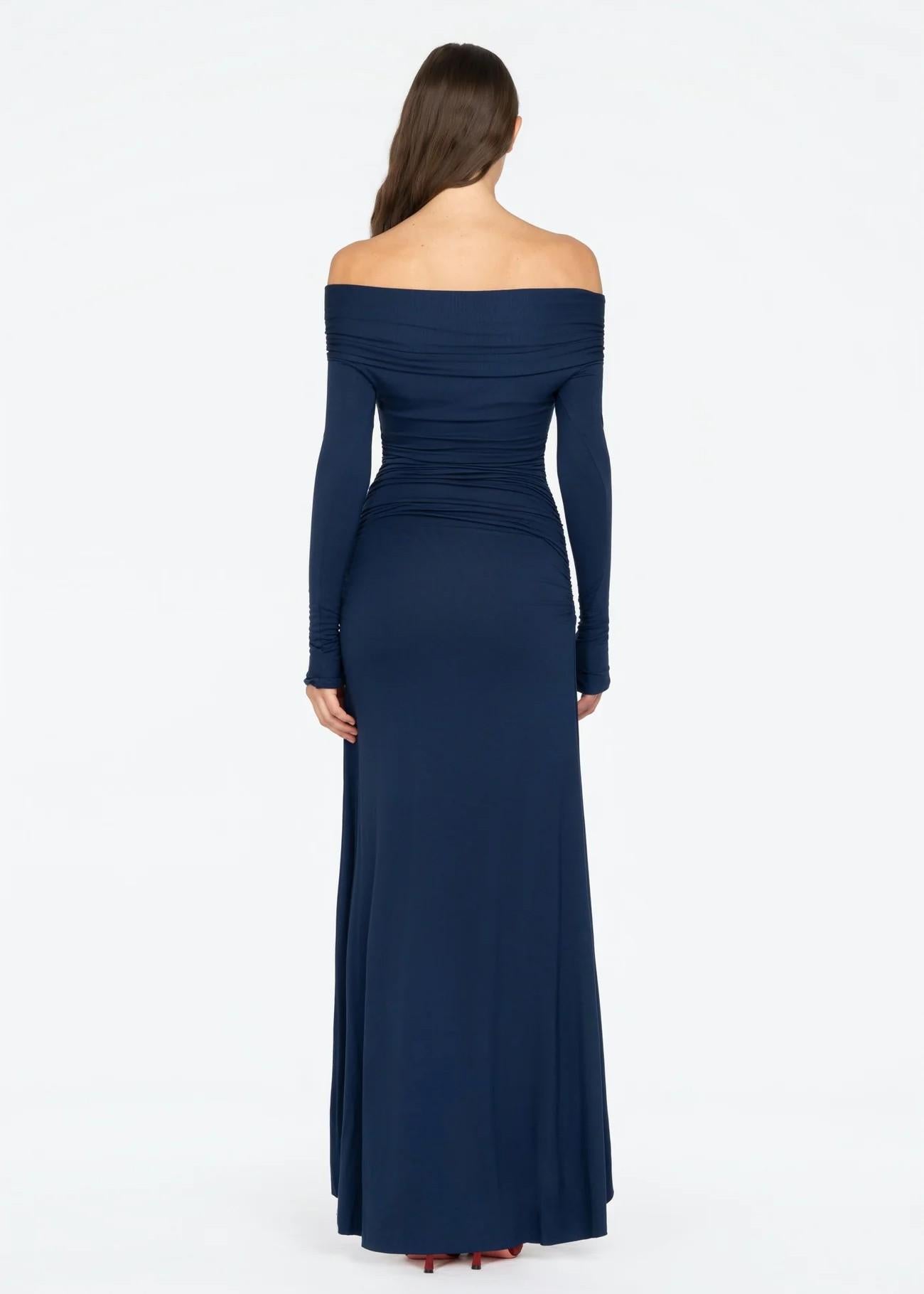 abito lungo blu off-shoulder in viscosa 8790R10001 LES FILLES D'EVA