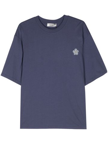 Blue T-shirt with logo print and flower